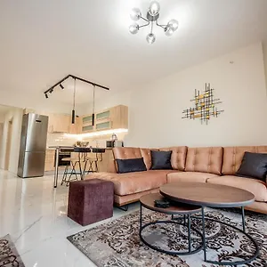 central-luxury-thessaloniki.hotels-of-thessaloniki.com/